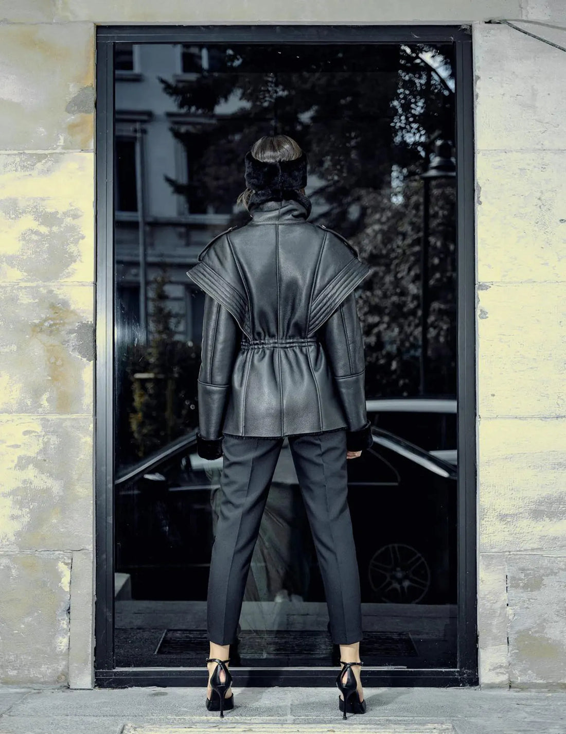 Luxury Fitted Lambskin Shearling Leather Jacket – Limited Edition